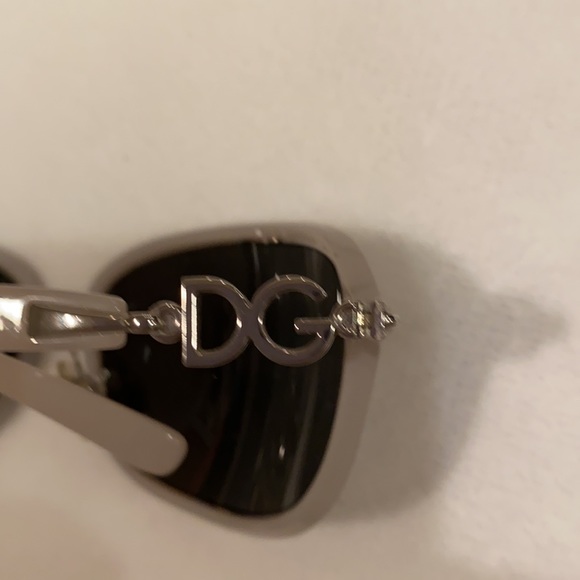 Dolce and Gabbana Madonna Vintage Sunglasses - Picture 4 of 13